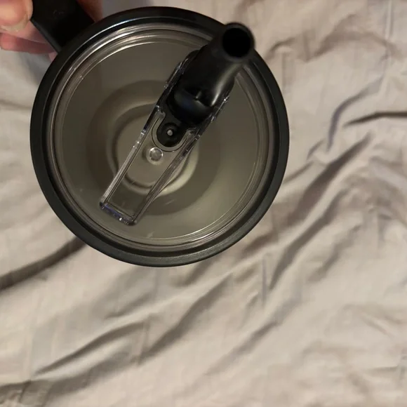 Stylish BEIS Flame Travel Tote Bag & Black Hydrojug 40 oz Tumbler. - Picture 9 of 10